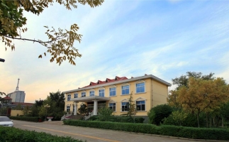 生物質(zhì)秸稈顆粒機哪個廠家好，到哪個廠家買？