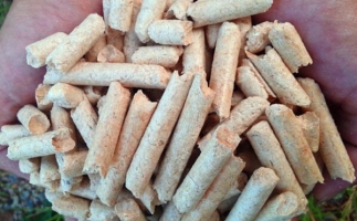 生物質(zhì)為什么要做成顆粒燃料后再燃燒？